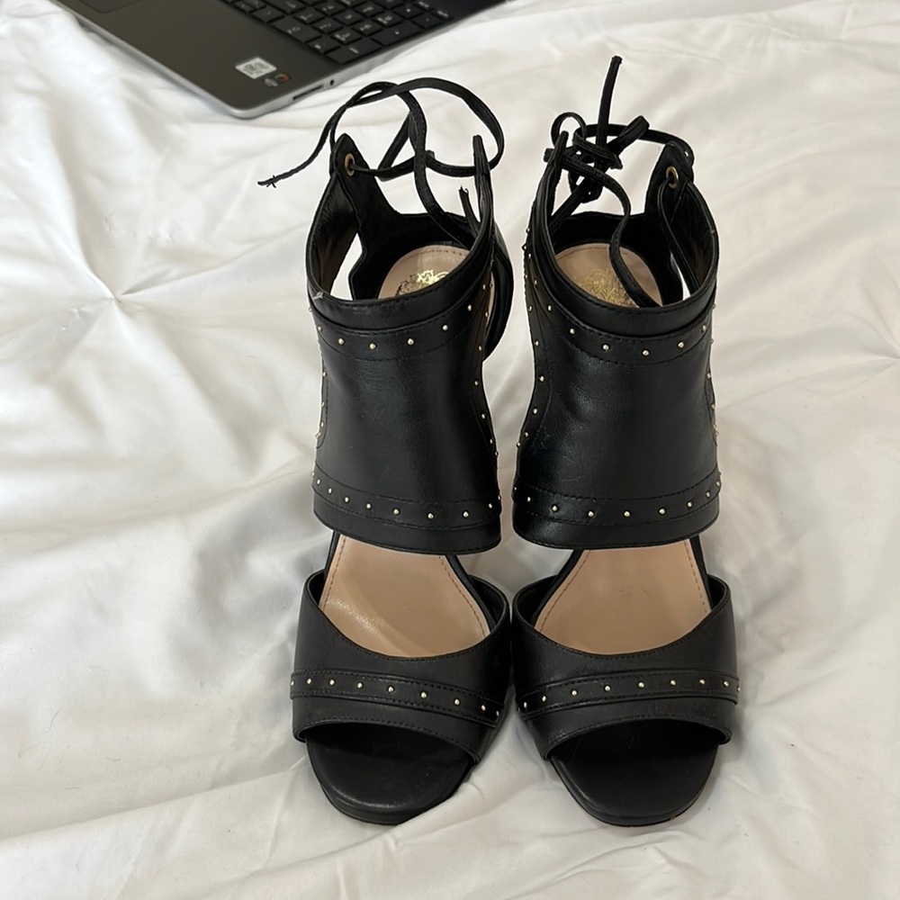 Vince Camuto